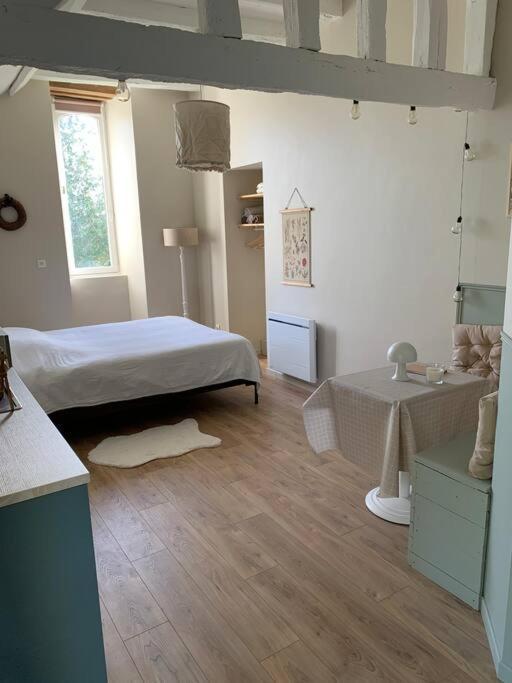 Saint-Mélaine-sur-Aubance Studio Du Grand Beaumont מראה חיצוני תמונה